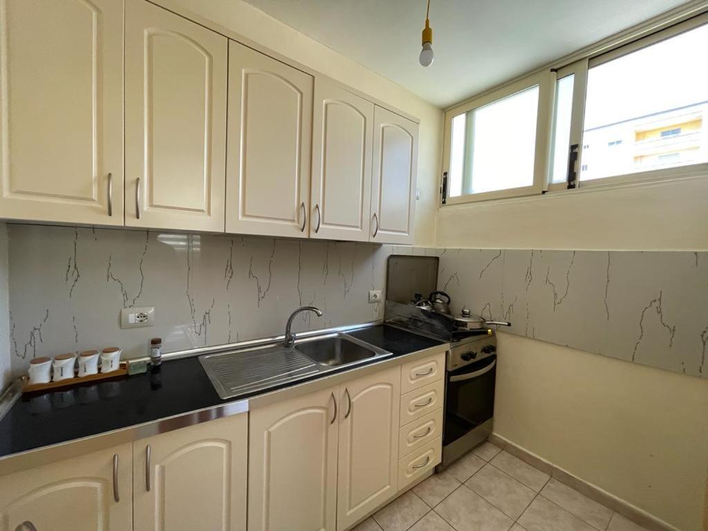 Lisus Apartment Vlore Exterior photo